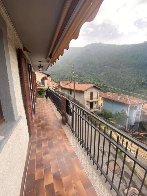 Casa Vacanze Il Pettirosso. 피소그네 외부 사진